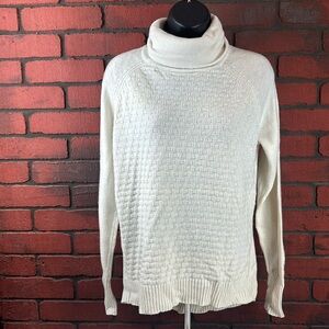 CC California Women's Medium Wool Blend Turtleneck Sweater – Cozy‎ & Minimalist